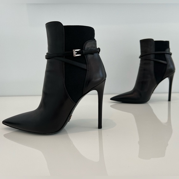 PRADA CALZATURE DONNA BLACK LEATHER BOOTS SIZE IT 37.5 / US 7.5 - Picture 10 of 17